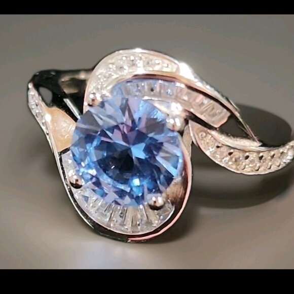 Sterling Silver Lab Created 2.0 CT Aquamarine Swirl Ring with Diamonds - Picture 3 of 10